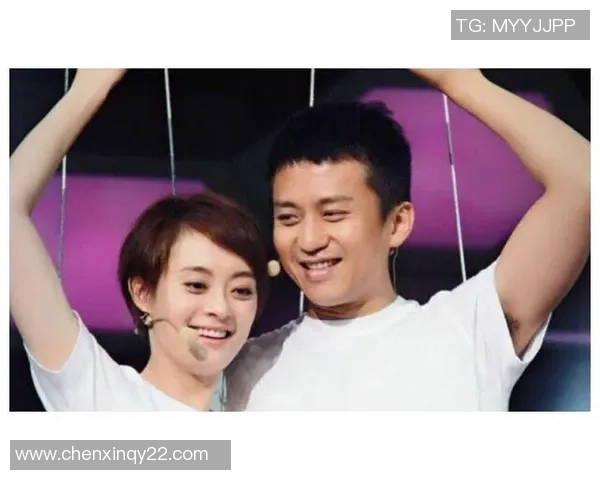 足球明星与妻子年龄差揭秘揭示爱情与事业的奇妙平衡