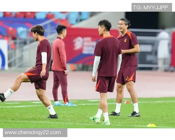 足球明星国足搞笑视频大集合让你捧腹大笑的精彩瞬间回顾