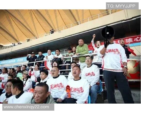 足球明星莅临芜湖引发热议是谁将成为城市的新偶像